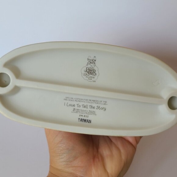 Vintage Precious Moments Special Edition Boy Lamb Collectible Porcelain Figurine - Picture 7 of 7